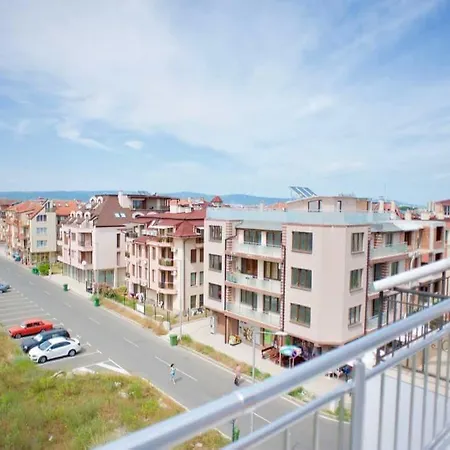 아파트 Maisonette Galina